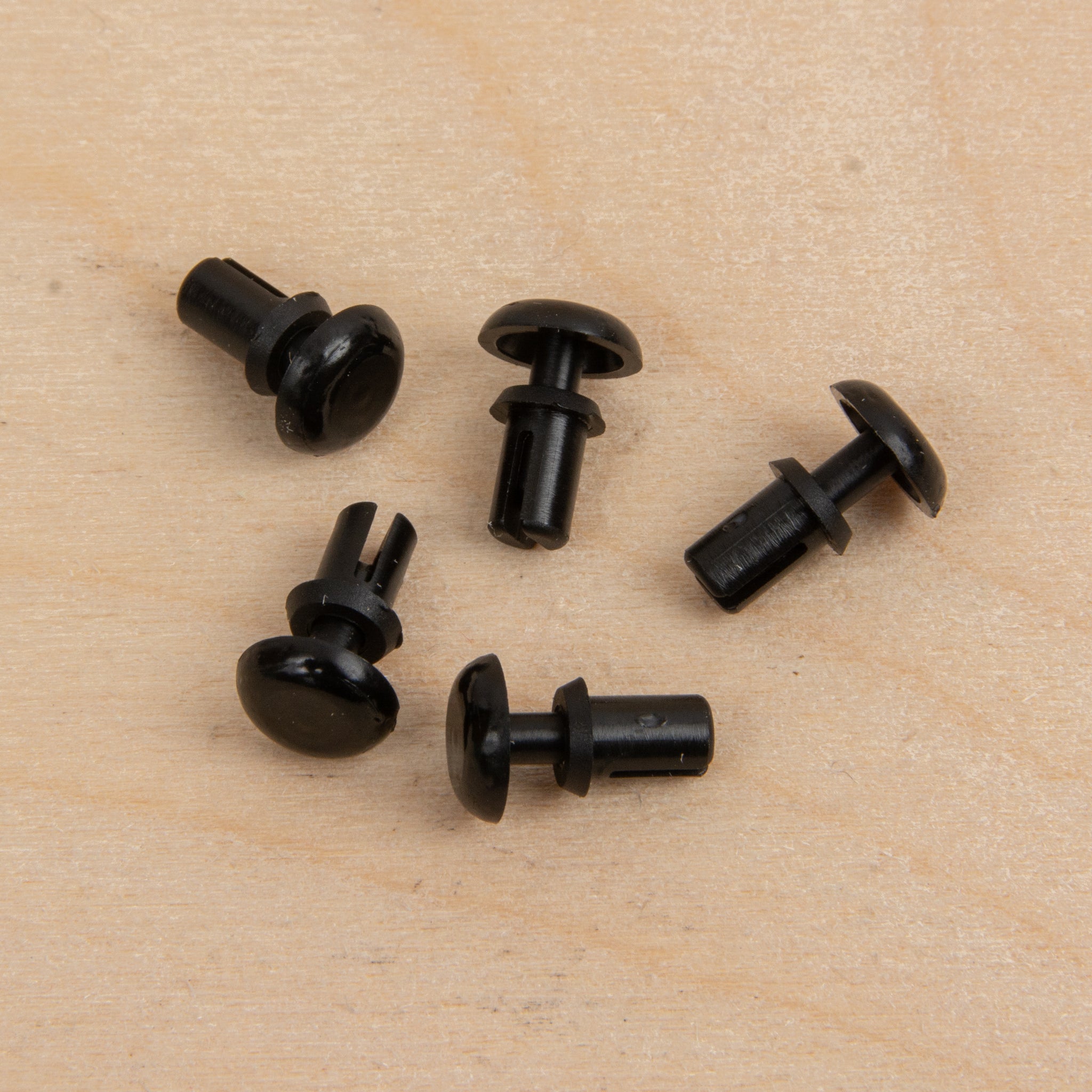 Removable Rivets (2 sizes) – GiantLeapRocketry